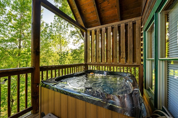 Bain à remous extérieur