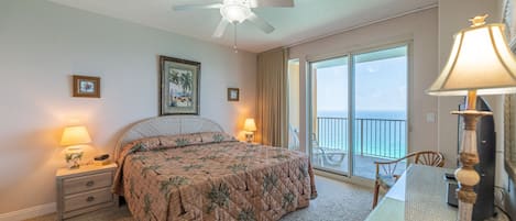 Welcome to Treasure Island 2004 "Pineapple Paradise" 
You will love this 2 bedroom/2 bath + bunks 20th floor condo!