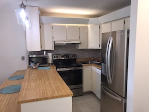 Kitchen with all appliances to make your stay enjoyable