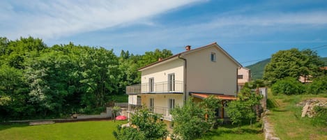 Möbel, Cabinetry, Komfort, Holz, Gebäude, Schublade, Interior Design, Bettrahmen, Haus, Kommode