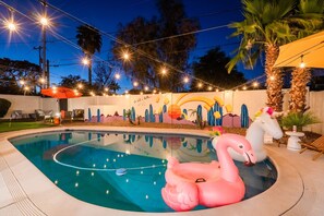 Fun pool floats for all!