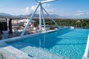 Piscina externa