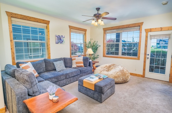 Enjoy your time in Teton Valley staying in this beautiful condo — the perfect basecamp for any group!