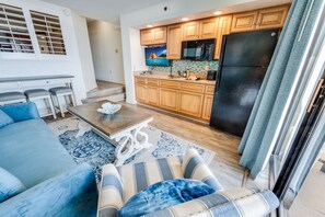Large Living Area with Views of the Ocean, Beautifully Decorated