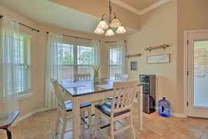 Dining Area | Pet Friendly w/ Fee