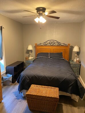 Bedroom 1 with queen size bed