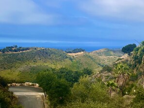 Ocean view living 