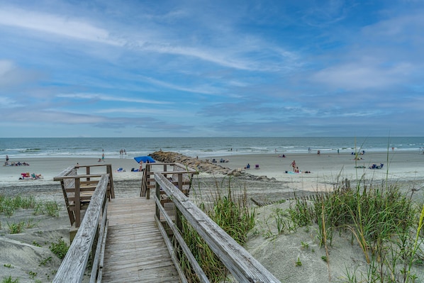 Maggie's Oceanfront Getaway - a SkyRun Kiawah Property - Private boardwalk to the beach from the backyard