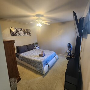 Bedroom #3, 2nd Floor, 55" TV, Queen Bed