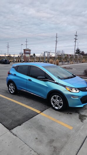 Rental Car On Turo available.