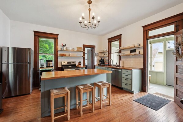 Private kitchen