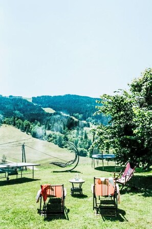 Sommer, Landschaft, Gartenmöbel, Wiese, Freizeit, Rasen, Schatten, Park, Klappstuhl, Stuhl