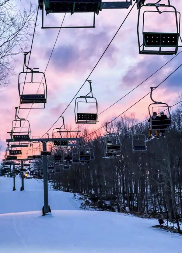 Snow and ski sports