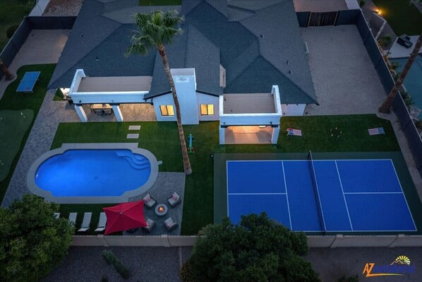 Pool