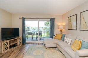 St. Augustine Beach Rentals Living Room