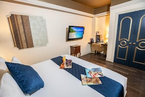 Bedroom with a comfortable King size bed