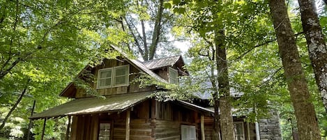 Front View of House - Entrance to the Cabin