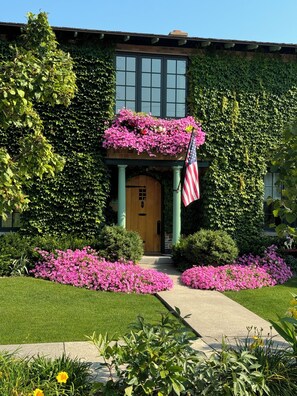 Exterior