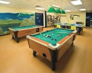 Spielezimmer