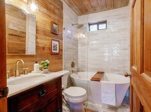 upstairs bathroom with deep soak spa tub