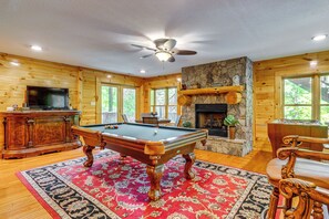 Game Room | Pool Table | Central A/C