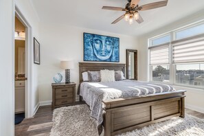 King bed in the master bedroom
