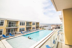 Beautiful, refreshing pool on the 3rd floor overlooking Rehoboth bay