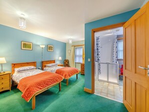 Twin bedroom | Nelly&rsquo;s Cottage - Low Cornriggs Farm, Cowshill, near Alston