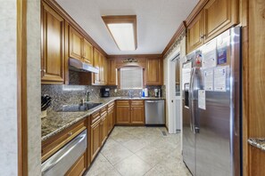 A chefs dream kitchen, fully stocked and loaded.