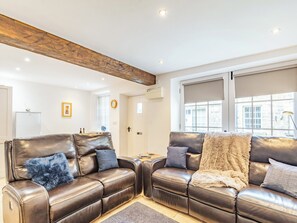 Open plan living space | Claro Cottage - Stables Retreats, Pateley Bridge, near Harrogate