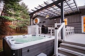 Bain à remous extérieur