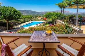Villa Chloe image