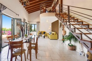 Villa Chloe image