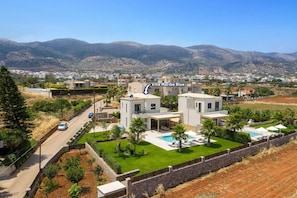 Villa Mariba Blue image
