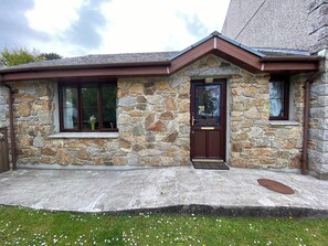 Exterior | Highbury House, Troon