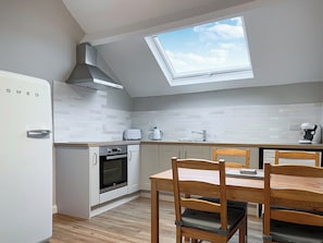 Kitchen/diner | The Old Hayloft - Stubley Hollow Farm, Dronfield