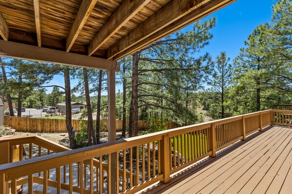 This home is next to the Flagstaff Urban Trail System (FUTS) and offers plenty of views of the Coconino National Forest.