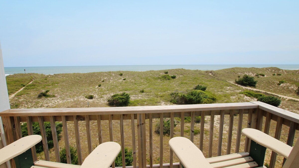 Oceanfront, Private Pool, Elevator, Hot Tub, Ocean Views!