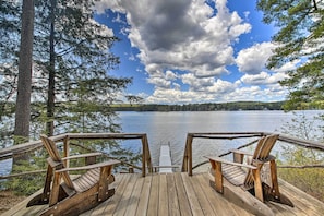 Deck | Thompson Lake On-Site | Pet Friendly w/ Fee