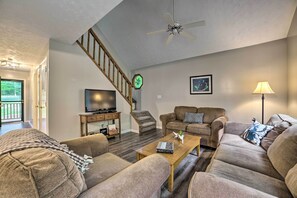 Living Room | 1st Floor | Wireless Internet | Central Heating | 1,343 Sq Ft