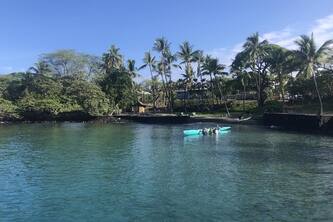 2-bdrm condo in Kona. Quiet garden setting with pool & sunset views.
