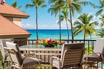 West Maui Ocean Front Resort Papakea Penthouse K-401 2Bed 2Bath with A/C