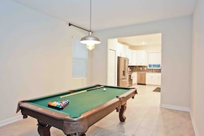 Spielezimmer