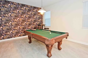 Spielezimmer