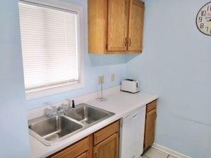 Sink, Home Decor, Indoors, Room, Double Sink
