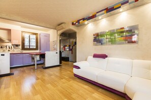 Living Room looking at the entrance