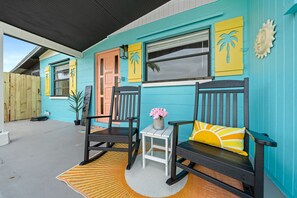 Front entry to the Home.