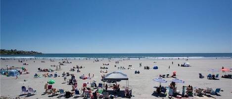 York Long Sand Beach- 2 minute walk-yes 2 minute walk