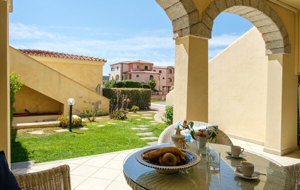 balcony-terrace