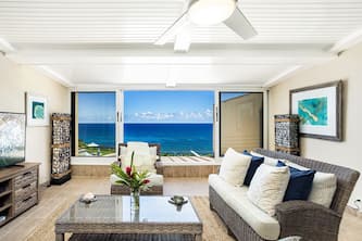 Hawaii Life Rentals Presents Puu Poa 302